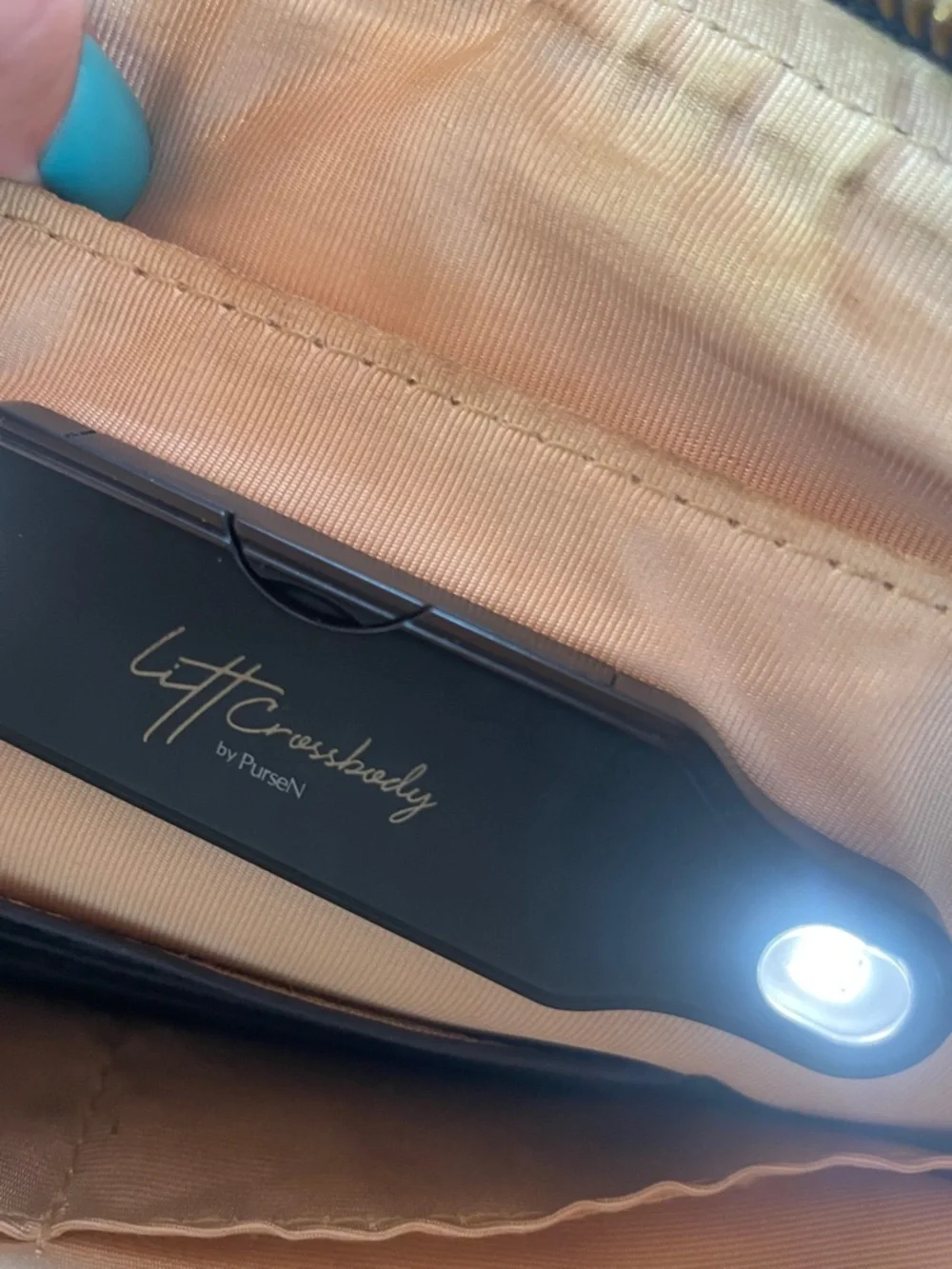 Litt Crossbody bag by PurseN Women's Crossbody Bag - 💡 light inside bag 😊